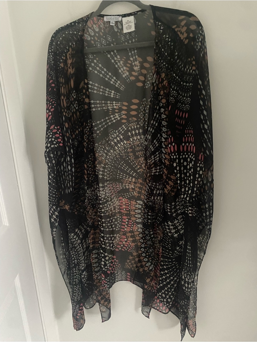 Patrons of Peace Open-Front Printed Kimono